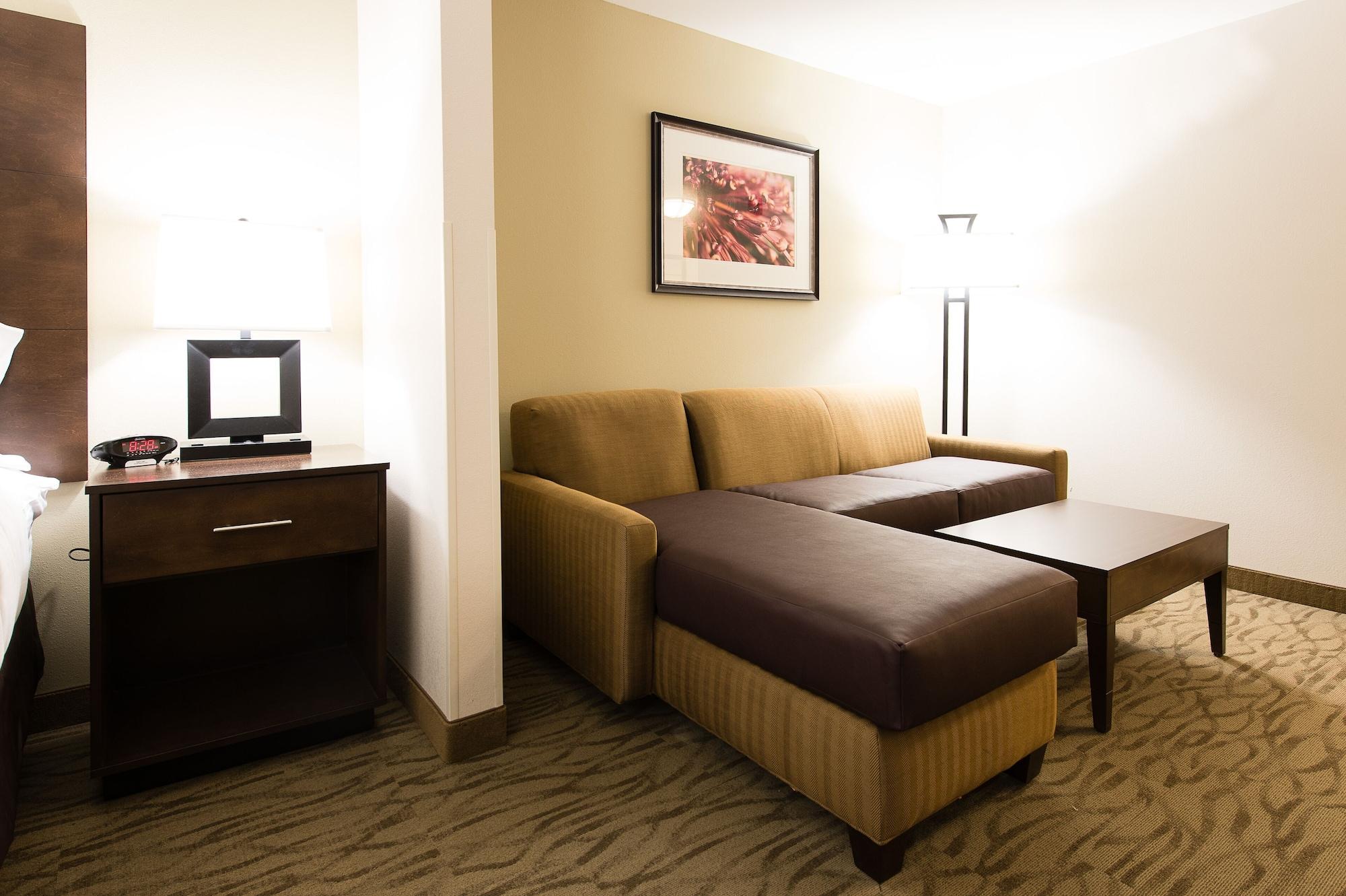 Holiday Inn Express & Suites Aiken By Ihg Экстерьер фото